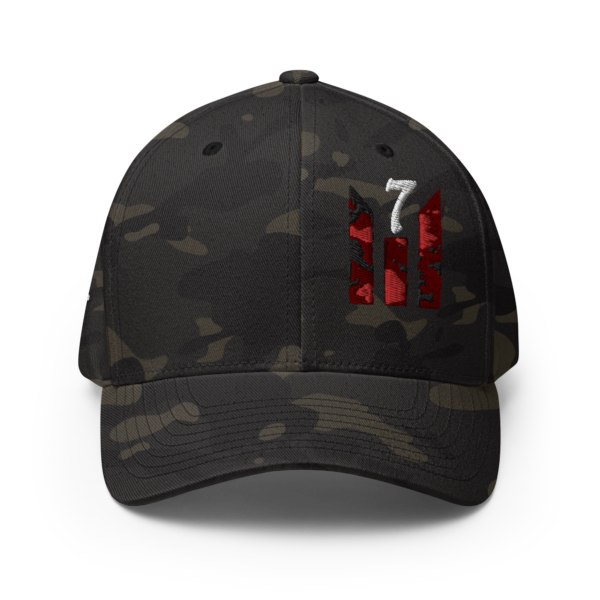 SETTING THE CAPTIVES FREE FITTED HAT